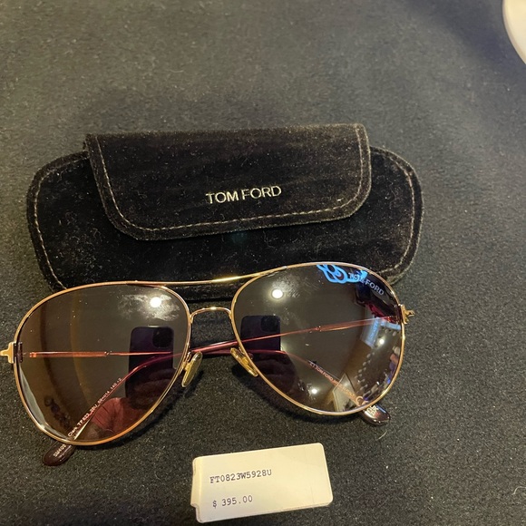 Authentic Tom Ford Aviator sunglasses. - Picture 2 of 6